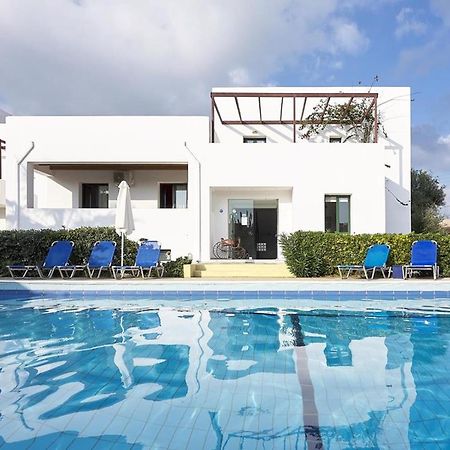 Agia Marina Eva Suites & Apartments المظهر الخارجي الصورة